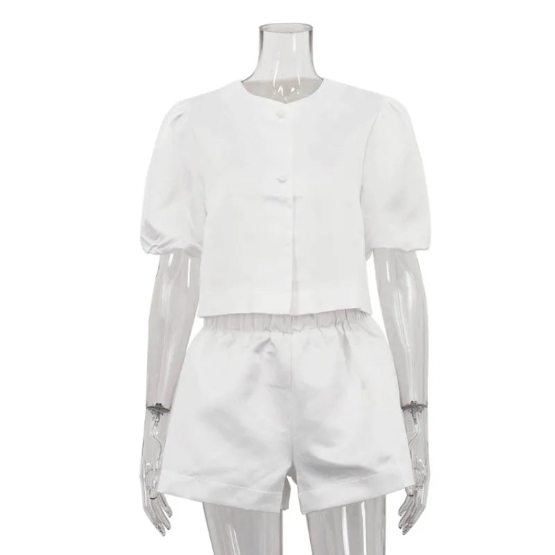 Conjunto de Dos Piezas Casual para Mujer, Diseño Moderno, Top de Manga Abullonada con Cuello Redondo y Pantalones Cortos